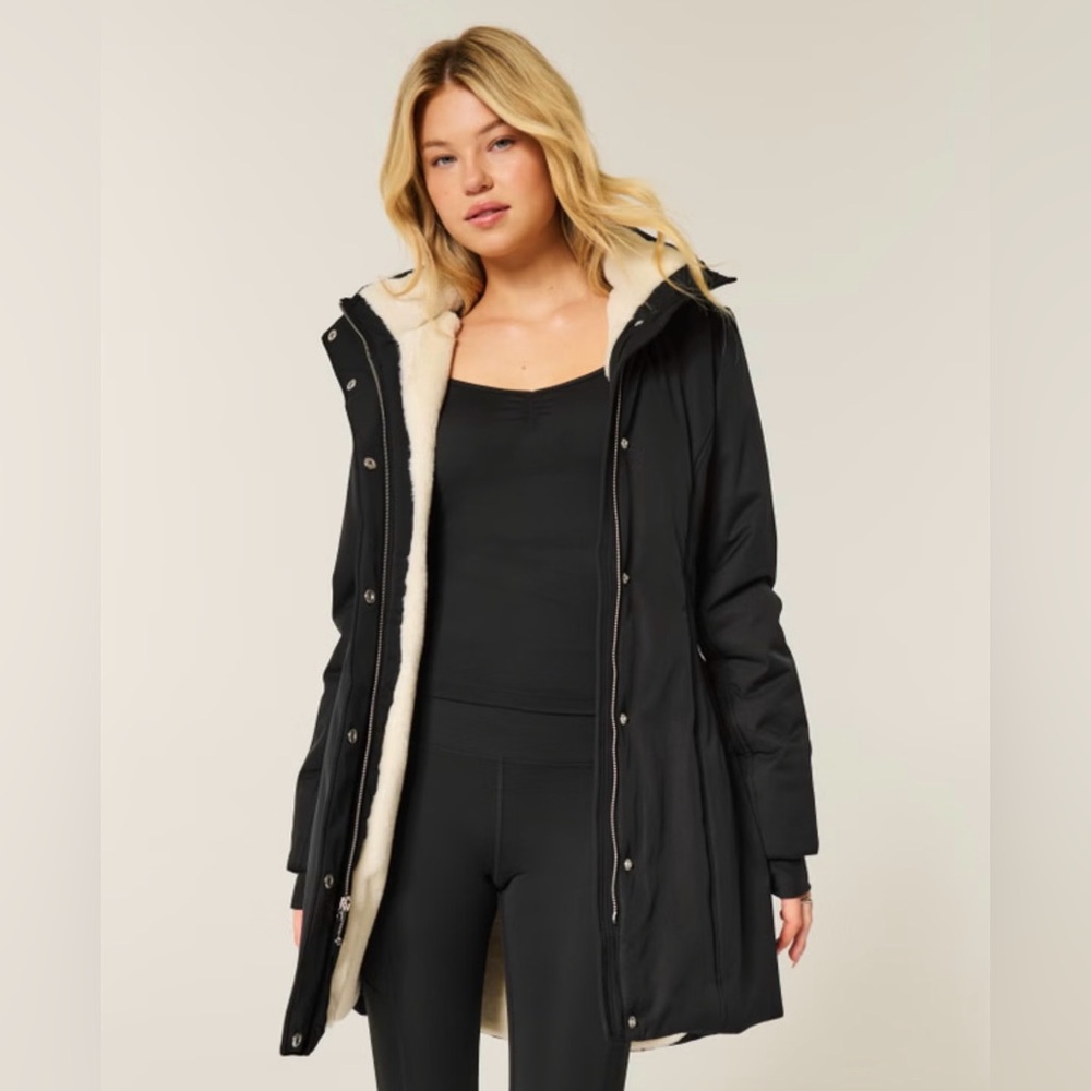 Hollister Black Faux-Fur Lined Parka Jacket Coat XS